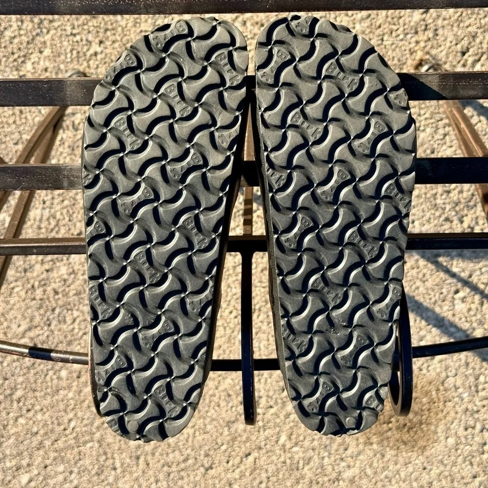Birkenstock •brand •type